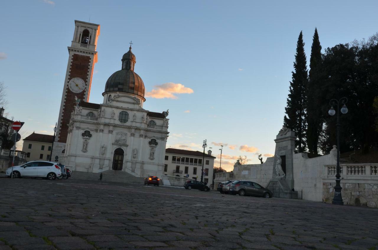 Residenza Ofelia Apartment Vicenza Exterior foto